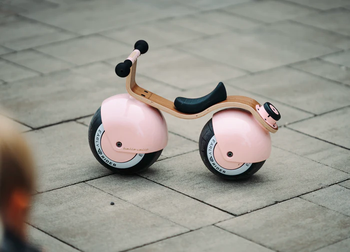 Watch Kids' Bike Early Rider Bella Velio Ivory
