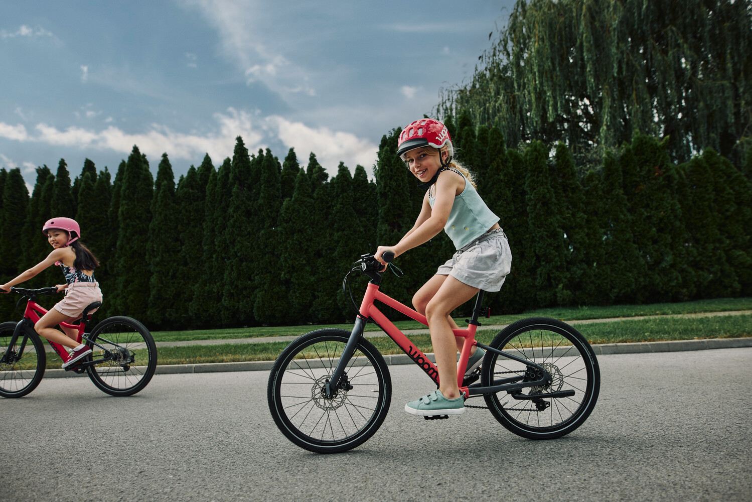 Watch Kids' Bike Woom explore 4 magnetic blue 20"