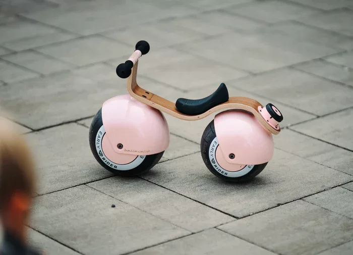 Watch Kids' Bike Early Rider Bella Velio Pistachio Green